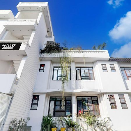 Super Hotel O Insaf Nagar Munshipuliya Formerly Vibrant Chinhat ภายนอก รูปภาพ