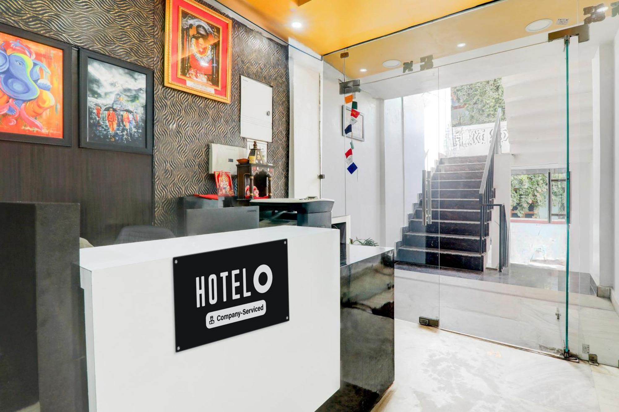 Super Hotel O Insaf Nagar Munshipuliya Formerly Vibrant Chinhat ภายนอก รูปภาพ